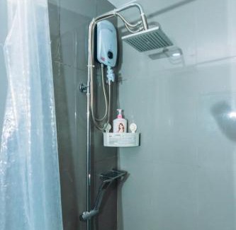 San Antonio Apartment | The Vibrant Condo Cool Stays 4254 Memorable Swim Gym Park Laugh