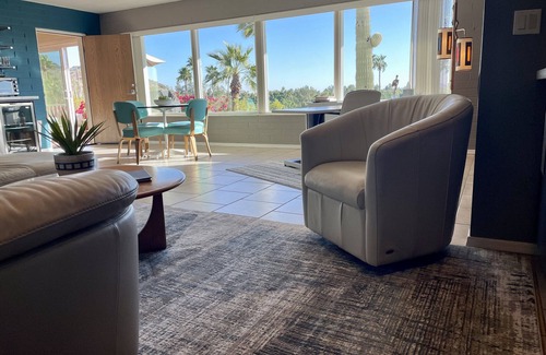 Camelback East House | The ViewPointe- Location! Views - Mountain & Skyline in Central Phoenix