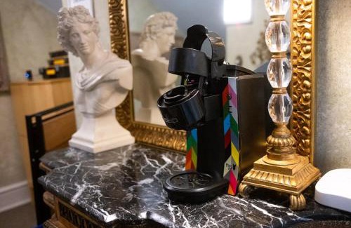 Boystown Bed & Breakfast | The Villa Toscana