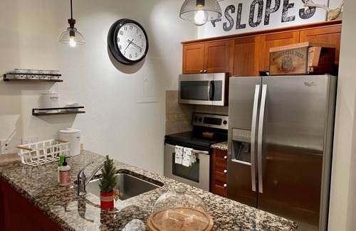 Olympic Valley Condo | The Village at Palisades Tahoe Bldg 1 - Chic Condo with Prime View