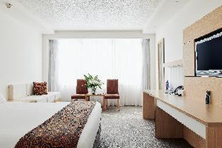 Townsville Hotel | The Ville Resort - Casino