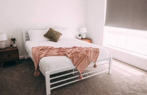 Benalla West House | The Vine House - Benalla