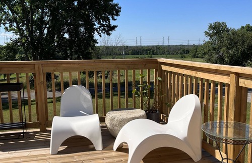 Corbyville House | The Wallace House | 20 Person Luxury Accommodations | Black Bear Ridge Resort