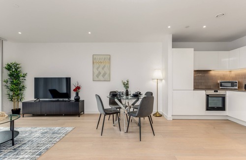 Docklands Apartment | The Water Aqua - Luxury 1 Bedroom Apt