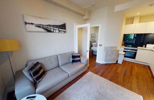 Gorgie Apartment | The Westfield