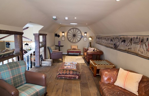 Hingham Hotel | The White Hart Hotel