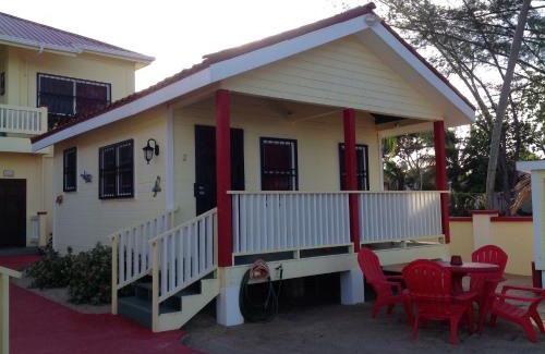 Hopkins House | The White Horse Inn - Hopkins Village Beach Belize