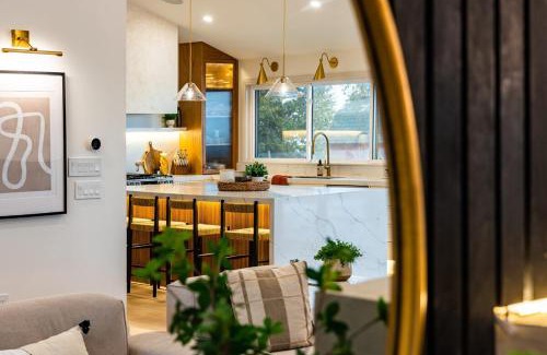 Caledonia House | The White House