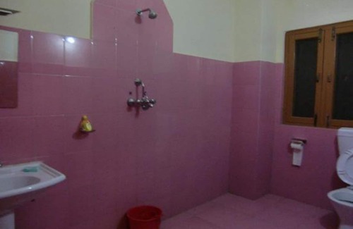Tansen Hotel | The White Lake Hotel