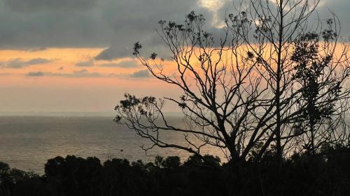Ham Ninh Ski Chalet | The wooden house has a beautiful sunrise & seaview