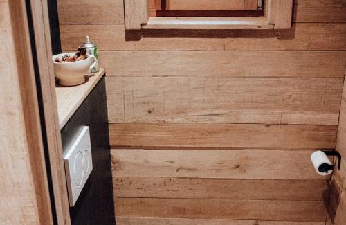 Ondenval Ski Chalet | The WoodPecker Lodge