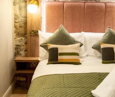 Galway City Centre House | The Woodquay Townhouse