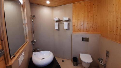 Jaiharikhal Resort | The Woods Retreat