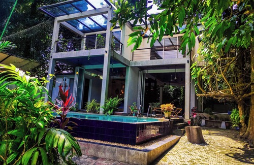 Seeduwa - Katunayake Villa | The Yacht Villa Near Colombo International Airport