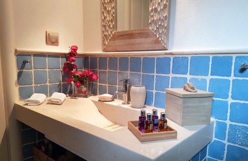 Plepi House | Thermesea Luxury Lodge