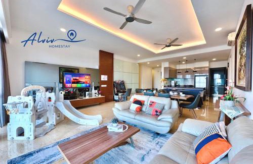 Bunga Paya Pantai Apartment | TheShore LUXURY 4+1BR Penthouse/8-12pax/Pool Table/DirectToMall/Jonker 10min