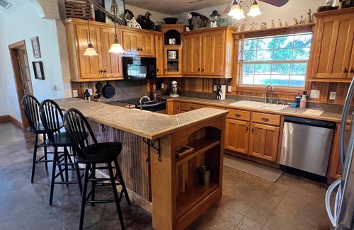 Navasota Other | "This is God's country" | Farrington Farmhouse