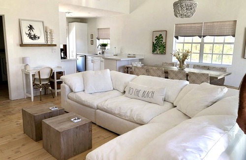 Great Harbour Cay Villa | This Is It Guest House. PRIVATE POOL! Housekeeping daily. Oceanfront