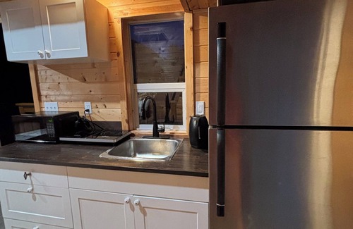Youbou House | This waterfront tiny home. has all the amenities to make your stay memorable.
