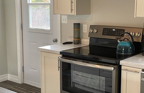 Terra Nova House | Thistle House - 5 km to Gros Morne