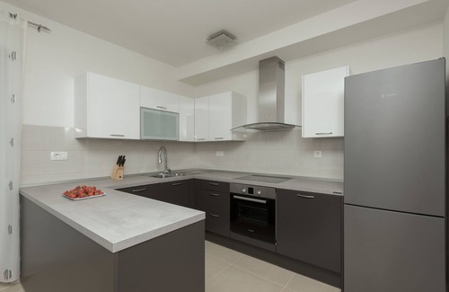 Zivogosce Apartment | Three bedroom apartment near beach Živogošće - Mala Duba, Makarska (A-19149-b)