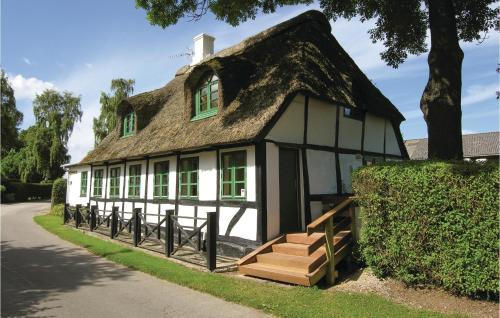 Tranekaer House | Three-Bedroom Holiday Home In Tranekar