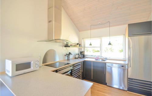 Øksenmølle House | Three-Bedroom Holiday Home In Ebeltoft