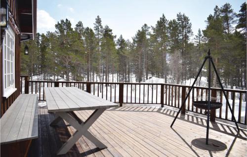 Hol Municipality House | Three-Bedroom Holiday Home In Hovet