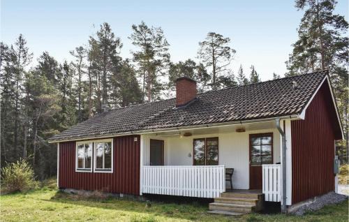 Valdemarsvik House | Three-Bedroom Holiday Home In Valdemarsvik