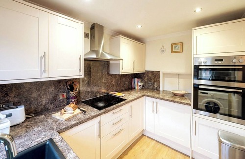 Crewkerne Cottage | Three Bedroom Home with Garden and Parking