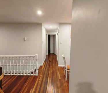 Rochedale South House | Three-bedroom house with pool & yard