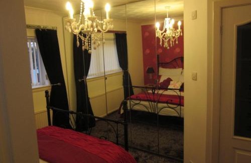 Rosyth Bed & Breakfast | Three Bridges Bed & Breakfast