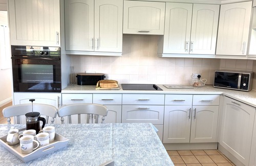 Winkleigh House | Three Moors View is a spacious five-bedroom house in rural West Devon