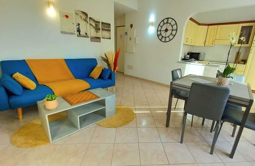 Roquebrune-Cap-Martin Apartment | Three-room apartment station 1 minute walk -Free parking