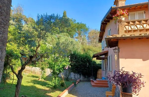 Pedona Villa | Three-story villa with garden and olive grove at the complete disposal of guests