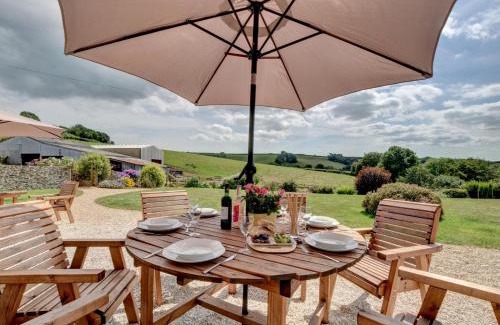 Tiverton House | Threshing Barn