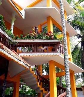 Neyyattinkara House | Thriphala Ayurveda Yogashram