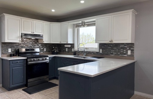Thunder Bay House | Thunder Bay modern 5 BR, 3 WR/near airport/family-friendly!