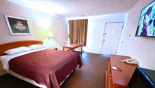 Hillsboro Hotel | Thunderbird Motel Hillsboro