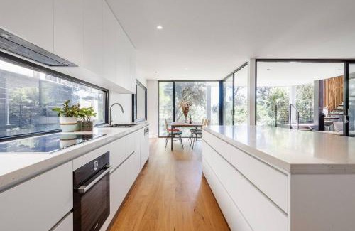 Bonbeach House | Ti Tree House - Live like a Bonbeach Local