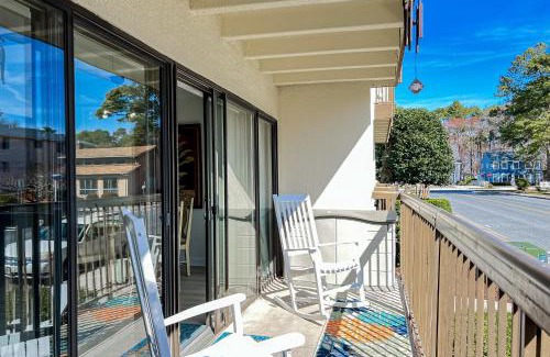 Caine Woods Apartment | Tiburon 1B