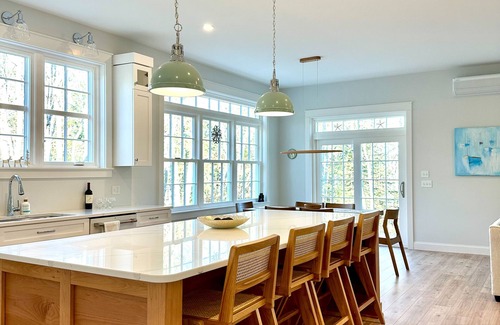 Lamoine House | Tidal Cottage on Partridge Cove. Close to Acadia & Lamoine Beach!