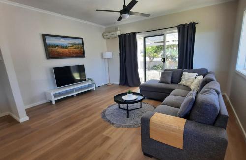 Kingscote House | Tidal Pool Spa-Retreat - Central Kingscote