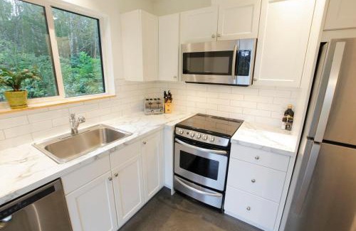 Tofino House | Tidal Retreat Cabin