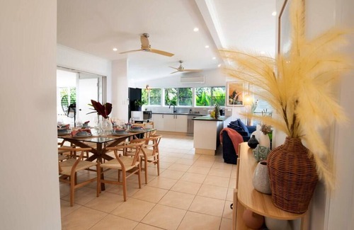 South Mission House | Tide Pool Ocean Front - 2 bed