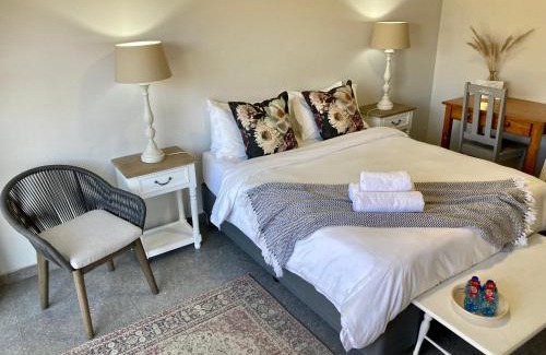 Waverley Apartment | Tidor Garden Cottage