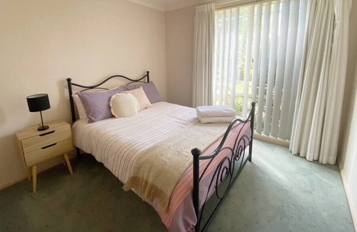 Bletchington House | Tidy Home in a Leafy Suburb - Great Location