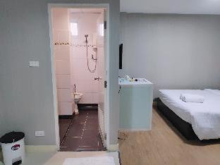 Sukhumvit Hotel | Tim Place - BTS Phra Khanong