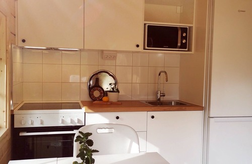 Karlstad Ski Chalet | Timber cottage 1/2 with Jacuzzi close to the Vänern