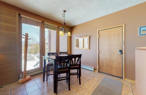Wildernest Apartment | Timber Ridge Retreat